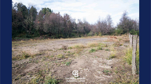 Imagen 2 de 15 de Venta Lote/terreno Céntrico De 3216m2, El Mercado, Villa La Angostura, Ideal Para Desarrollo