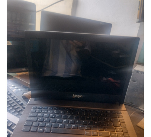 Laptop Para Repuesto Siragon Nb-3300 Noda Video Sin M.d.c