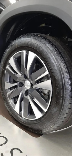 Imagen 16 de 23 de Peugeot 2008 Tomo Usados Llave Por Llave Sandero Gol Ka B-
