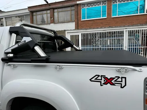 Mazda BT50 2.6 4x4 gasolina