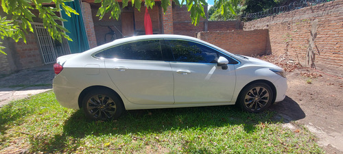 Chevrolet Cruze 1.4 ltz plus at sedan