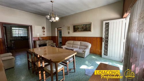 Imagen 4 de 30 de Casa 4amb Garaje Fondo -murguiondo Al 4600 - Loiacono Propiedades