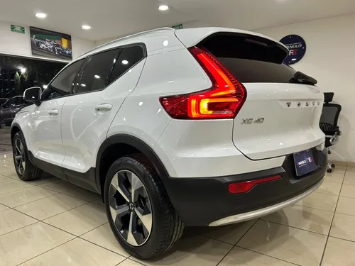 Volvo Xc40 B4 Mild Hybrid Ultimate 2023