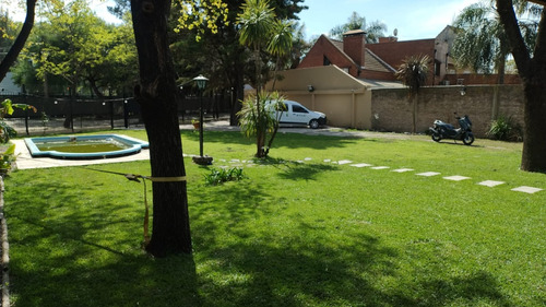 Chalet Parque Leloir Oportunidad