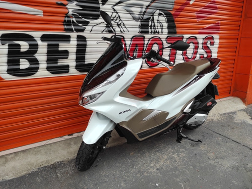 Imagem 4 de 7 de Honda Pcx 150 Dlx 2021 Bel Motos