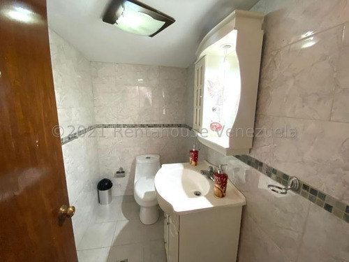 Imagen 9 de 30 de Rah Código 22-3468: Casa En Venta En Cumbres De Curumo Caracas Orlando Figueira 04125535289/04242942992 Esp1