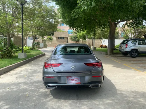 Mercedes-Benz Clase CLA 1.3 Cla 180 Amg Line At