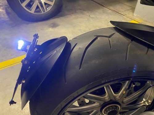 Ducati Diavel Carbon