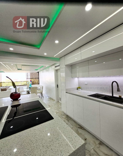 Venta- Espectacular Y Apmplio Apartamento Ubicado En Caribe, Estado La Guaira