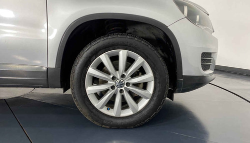 Imagen 12 de 15 de 45350 - Volkswagen Tiguan 2015 Con Garantía