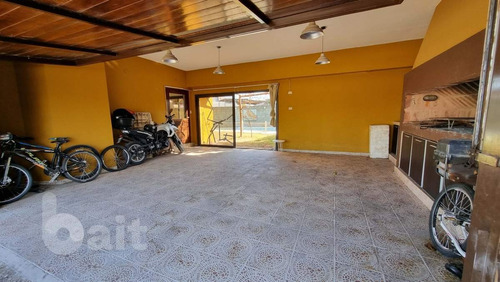 Imagen 19 de 29 de Venta Casa De 4 Dormitorios Con Pileta En Los Aromas, Valle Escondido!