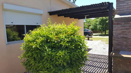 Casa En Venta Playa Grande - Piriápolis