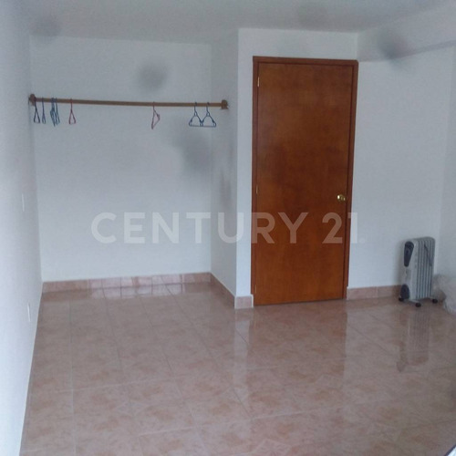 Imagen 1 de 7 de Casa En Venta En Valle De Aragon