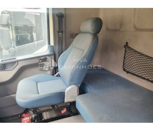Imagem 6 de 12 de Caminhão Volkswagen 19-320 Ano 2011 4x2