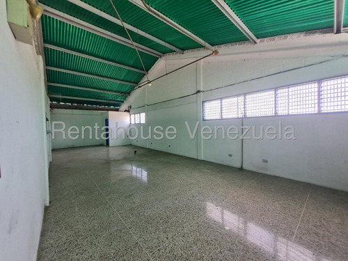 Maria Elena Oropeza Alquila Excelente Ubicación Galpón Comercial 1100 M2 En Zona Industrial 3, Lara#25-9915
