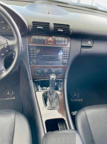 Imagem 8 de 9 de Mercedes-benz Classe C 2005 1.8 Classic Kompressor 4p