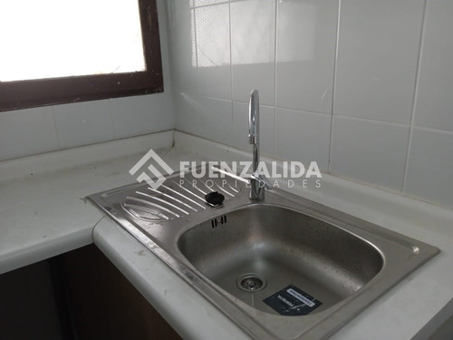 Departamento En Arriendo De 2 Dorm. En Santiago