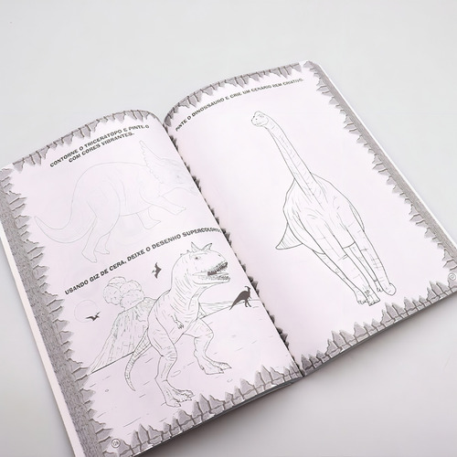 Livro Dinossauros - 365 Atividades E Desenhos Para Colorir