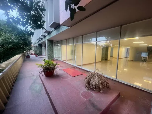 Locales En Arriendo Centro 90-72734