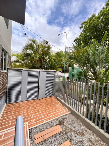 Saidy & Yosmar Alquilan Apartamento En Excelente Ubicación Urbanización Colinas Del Viento, Cierzo