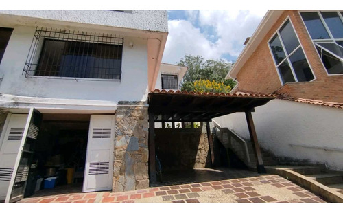 Casa En Venta Urb El Placer 5h/6b/3p Piscina