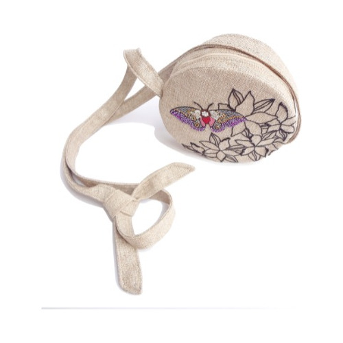 Imagen 5 de 5 de Cira- Estampado Mariposa Lila Y Follaje