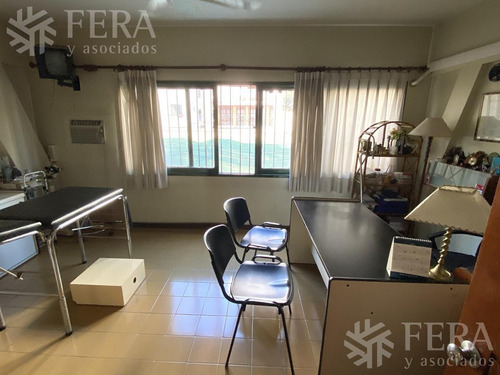 Venta De Oficina En El Centro De Avellaneda (27588)