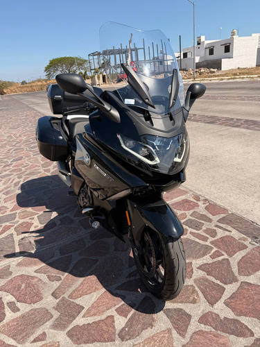 K1600 Gt Con Top Case Seminueva 2023