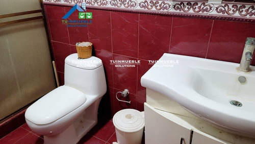 Imagen 6 de 8 de En Venta Cómoda Casa De 4 Habitaciones Y 3 Baños En La Urbanización Playa Grande