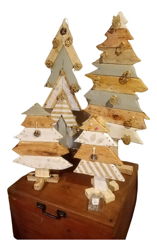 Árbol En Madera Nórdico De Navidad, Rústico Artesanal. Kapaw