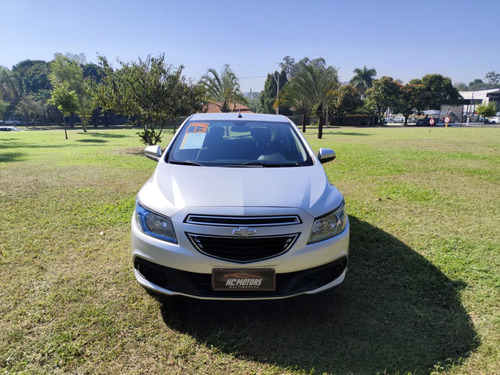 Chevrolet Onix Hatch 1.4 4P FLEX LT