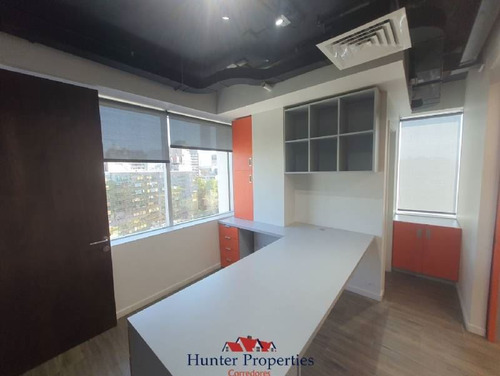 Oficina En Venta En Providencia A Pasos Del Mall Panorámico