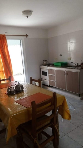 Imagen 3 de 12 de Vendo Departamento 3 Ambientes Frente Al Mar Amueblado
