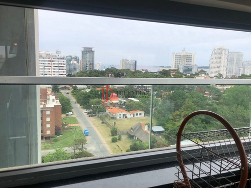 Imagen 10 de 27 de Piso Alto En Aidy Grill