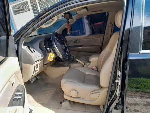 Toyota Fortuner 2.7l 4x2