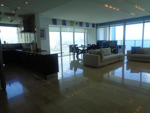 Imagen 3 de 13 de Venta De Apartamento En Ph Grand Tower Punta Pacífica 21-463