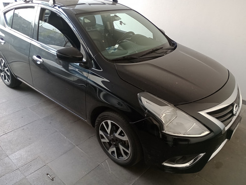 Nissan Versa 1.6 Exclusive Navi At