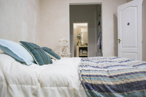 Imagen 9 de 12 de Cañuelas-hermosa Casa Con Pileta En Venta
