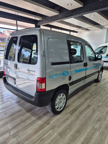 Peugeot Partner 1.4 Furgon Confort 5as