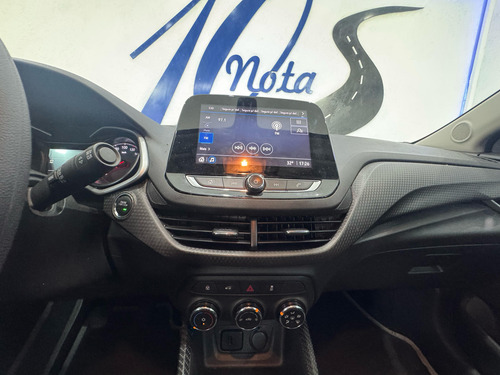 Chevrolet Onix SEDAN PLUS LT 1.0 12V FLEZ 4P MEC