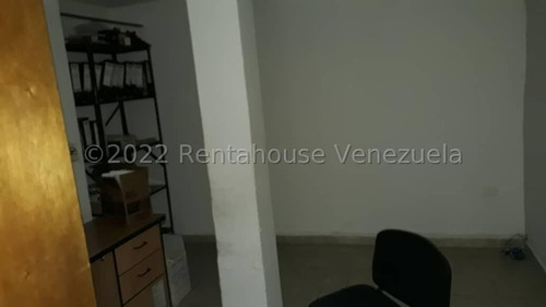 Imagen 3 de 14 de Leida Falcon Rentahouse Vende Edificio En La Candelaria Valencia 22-20232 Lf