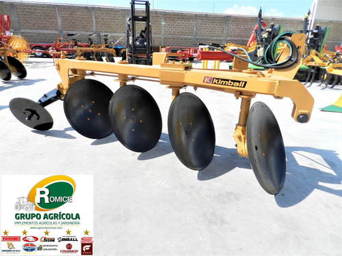 Imagen 2 de 12 de Arado Agricola 4 Discos Hidraulico Marca Kimball P Tractor