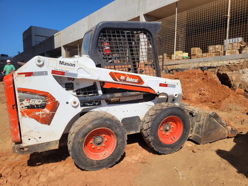 Mini Carregadeira Bobcat S510