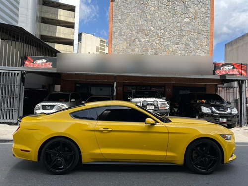 Imagen 6 de 12 de Ford Mustang 2015