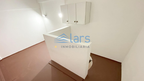 Local Comercial En Alquiler / Cordón - Inmobiliaria Lars