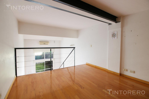 Depto. En Venta En Carapachay, Dos Ambientes Con Jardín Y Cochera