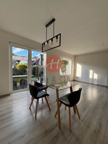 Casa En Venta De 3 Dorm. En Temuco