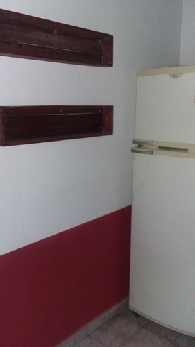 Imagen 6 de 18 de Depto T Casa Al Fte 3 Amb, Con Patio, Terraza Y Quincho