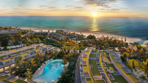 Venta De Apartamento Amoblados En 1era Línea De Playa Las Terrenas. Entrega 2027