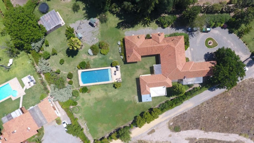 Maravillosa Casa Familiar
